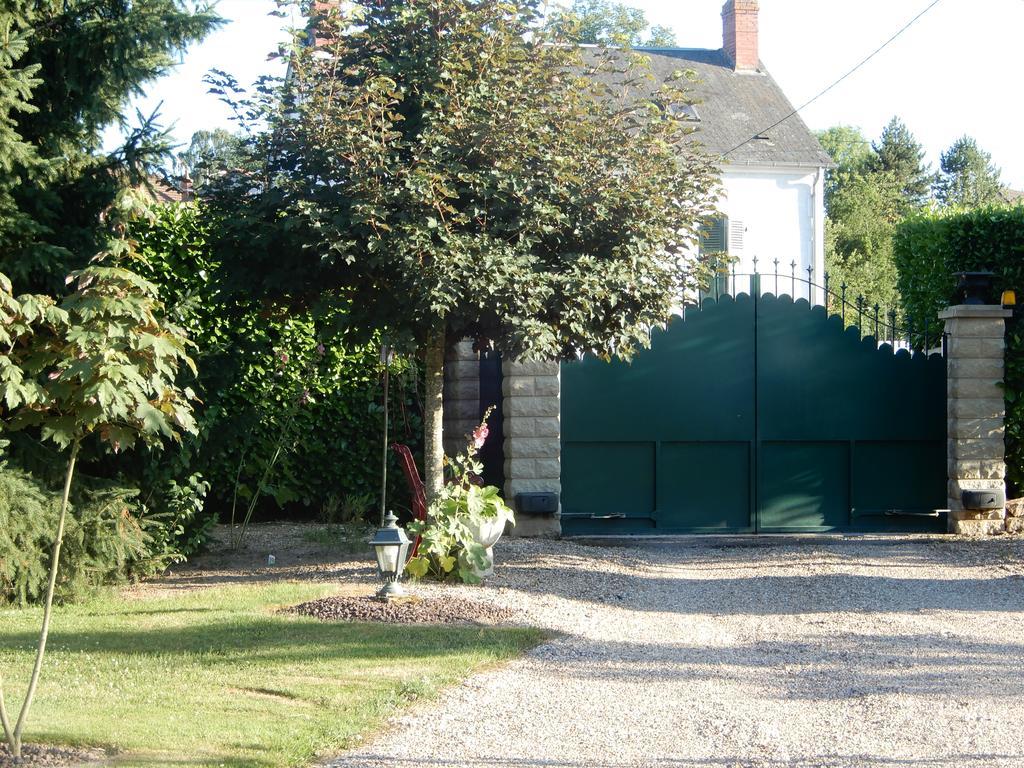 Bed and Breakfast Chez Marie Cercy-la-Tour Экстерьер фото